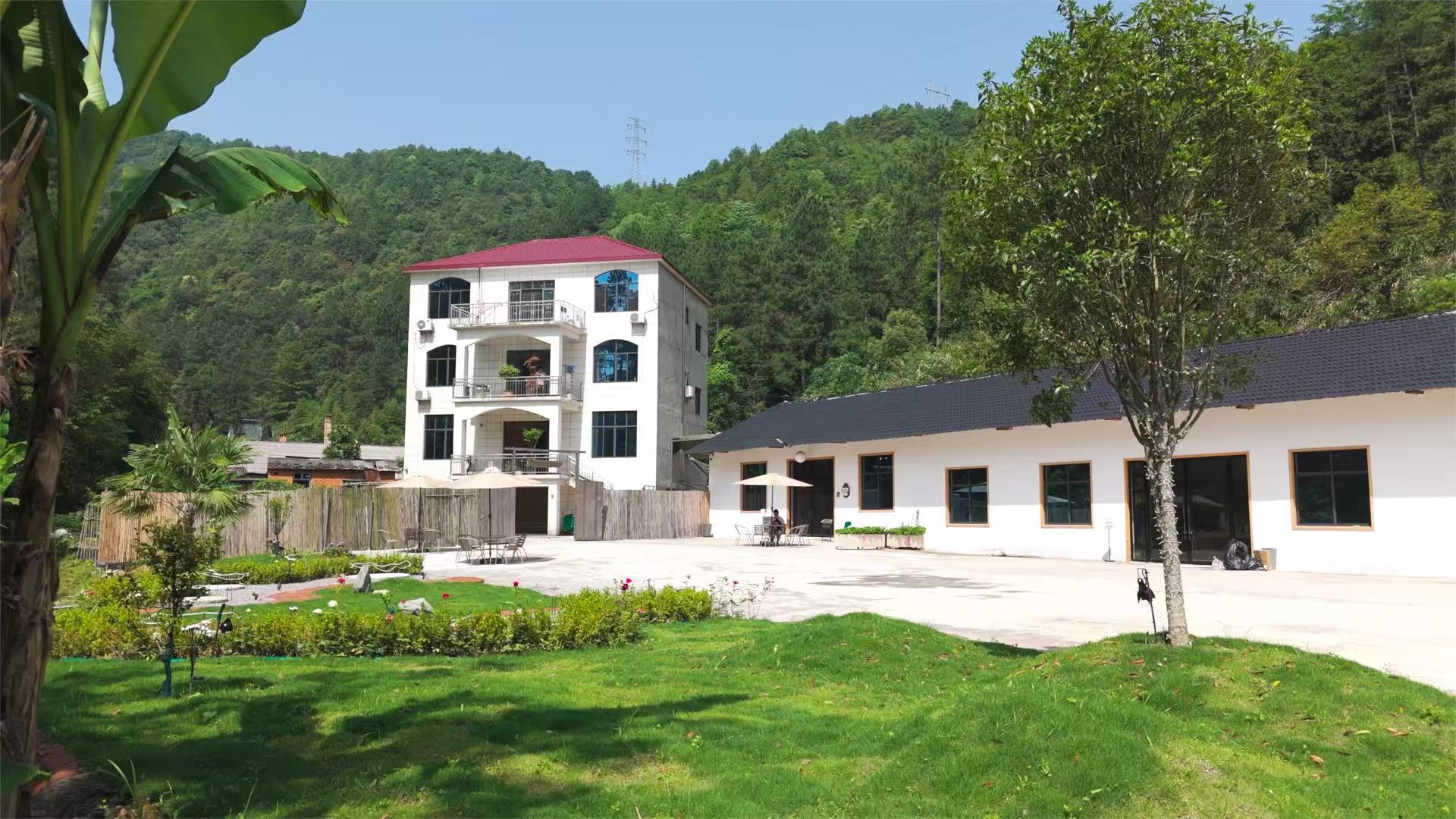 Ceramics residency building in jingdezhen